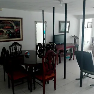 Casa Flor Marina Homestay